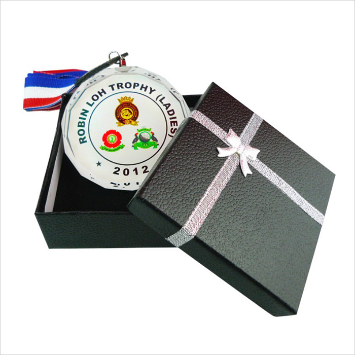 Crystal Hanging Medal With Gift Box