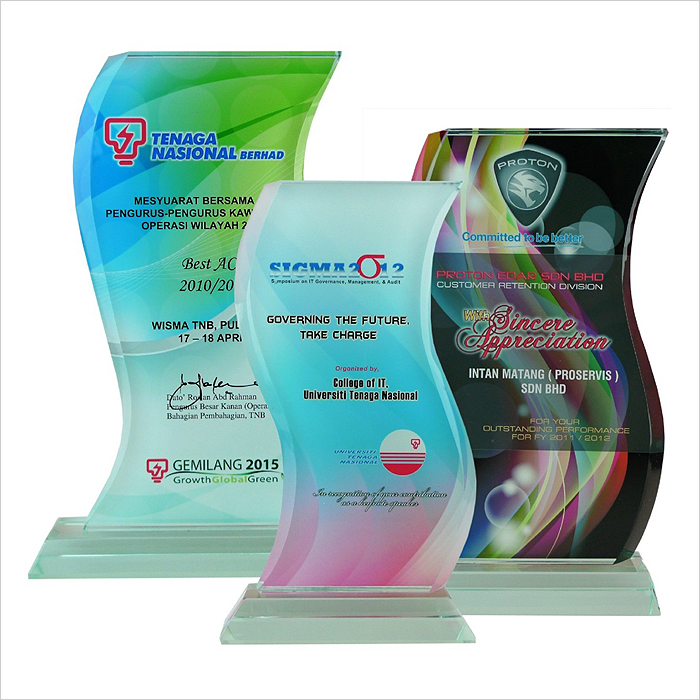 Exclusive Crystal Glass Awards