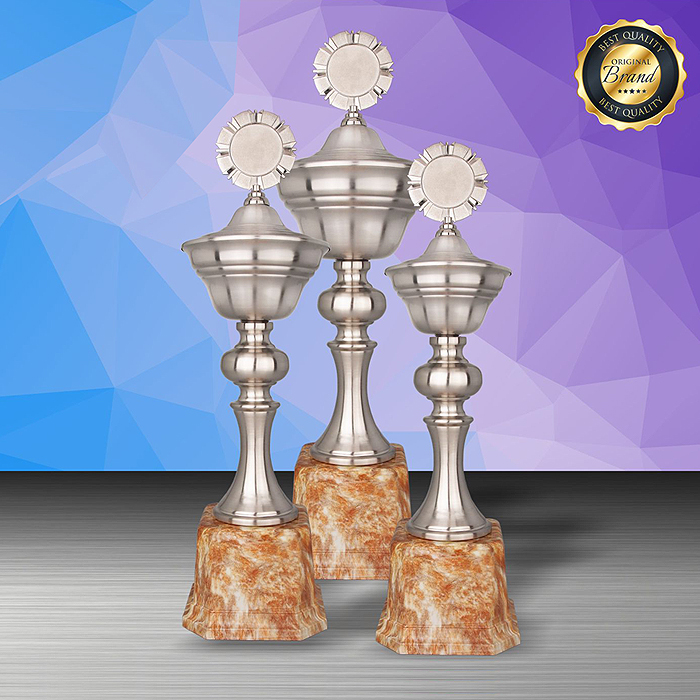 Exclusive White Silver Trophy