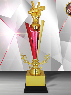 Exclusive White Silver Trophy (Microphone)