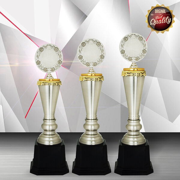 Exclusive White Silver Trophy