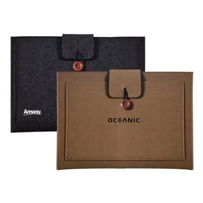 15.4” Wool Felt Seminar Pouch