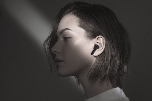 PODCAST - Bluetooth Earpods - Image 4