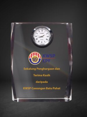 CY 1347 Crystal Clock
